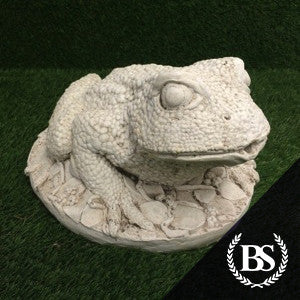 Toad Water Feature - Garden Ornament Mould | Brightstone Moulds