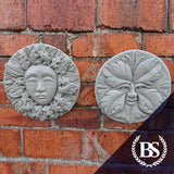 Round Green Man & Woman Plaque