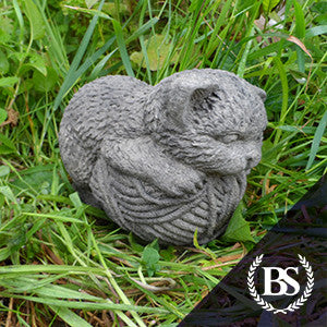 Kitten with Yarn Ball - Garden Ornament Mould | Brightstone Moulds